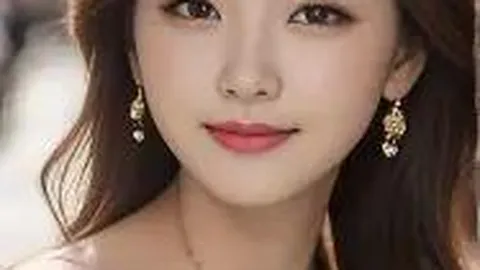 “奥运英才联袂新疆孩童欢庆，童趣画作向新华社致敬”